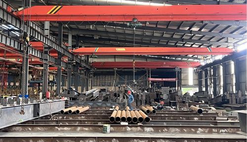 一手赶订单忙生产 一手扩产能拓市场——建筑工程行业的双轮驱动策略